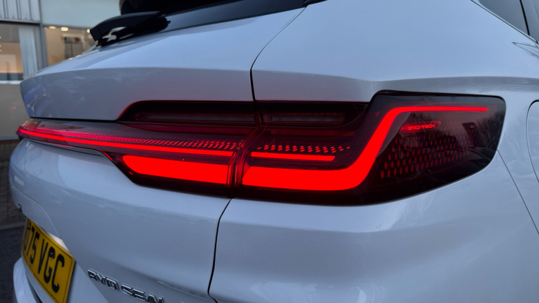 BYD Seal U 1.5 DM-i AWD Design 5dr Auto Estate